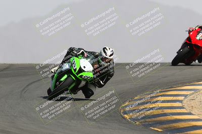 media/Mar-28-2022-Superbike Trackdays (Mon) [[b8603d0f67]]/Open Track Time/Turn 12/